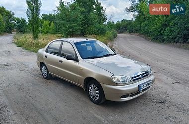 Daewoo Lanos  2011