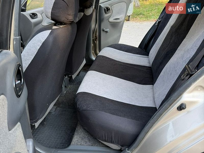 Седан Daewoo Lanos 2008 в Тернополі