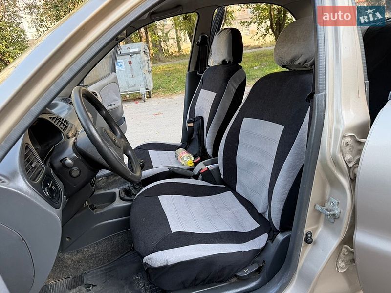 Седан Daewoo Lanos 2008 в Тернополі