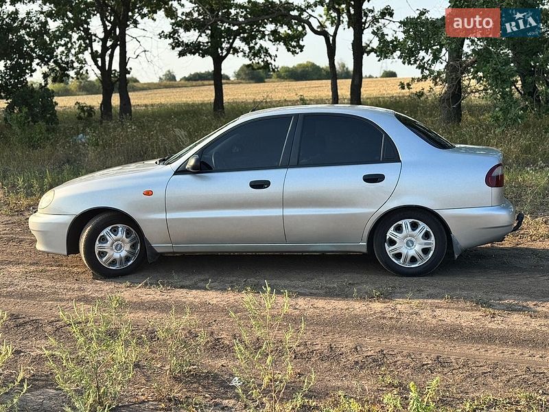 Седан Daewoo Lanos 2006 в Дмитрівці