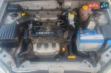 Daewoo Lanos  2006