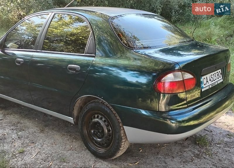 Седан Daewoo Lanos 2005 в Миргороді