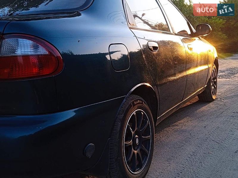 Седан Daewoo Lanos 2005 в Харькове