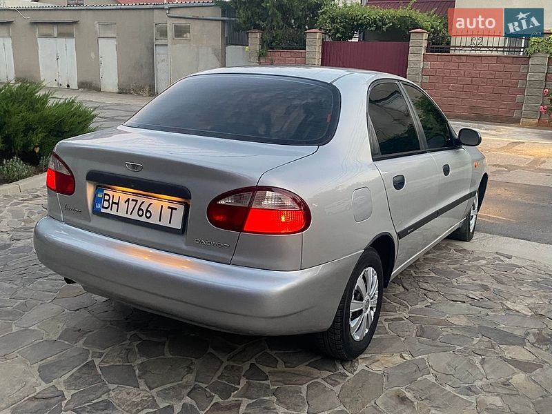 Седан Daewoo Lanos 2005 в Одессе
