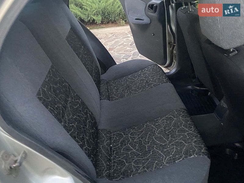 Седан Daewoo Lanos 2005 в Одессе