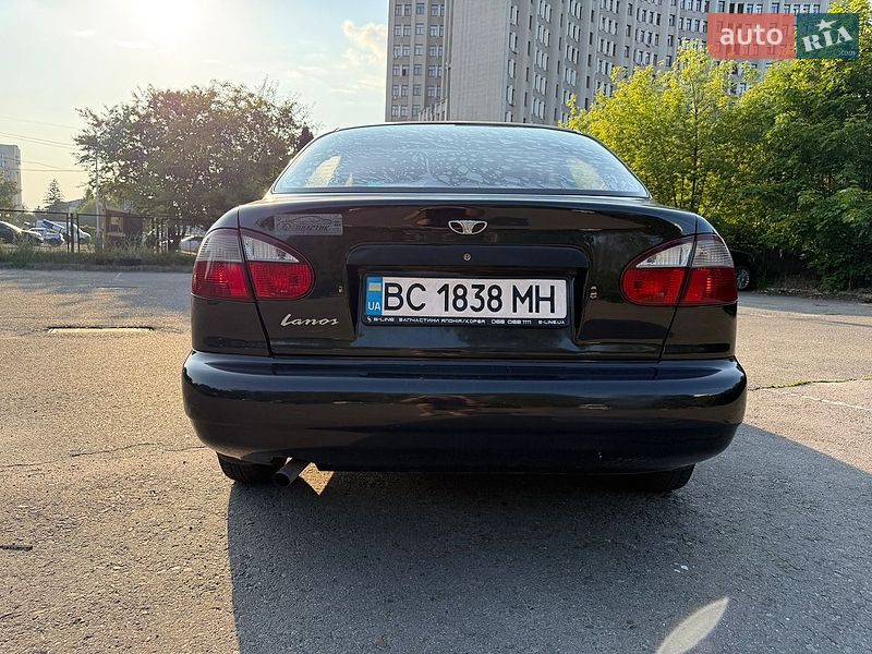 Седан Daewoo Lanos 2009 в Львове