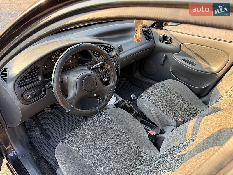 Седан Daewoo Lanos 2009 в Львове