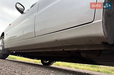 Седан Daewoo Lanos 2004 в Здолбунове
