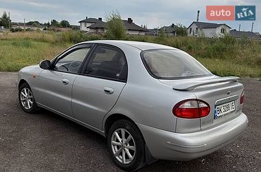 Седан Daewoo Lanos 2004 в Здолбунове