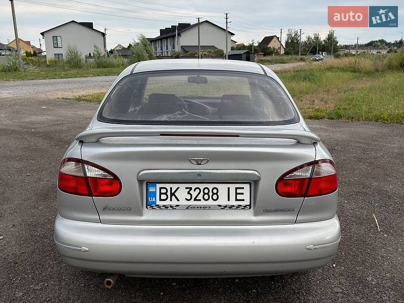 Седан Daewoo Lanos 2004 в Здолбунове
