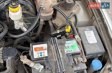 Седан Daewoo Lanos 2004 в Здолбунове
