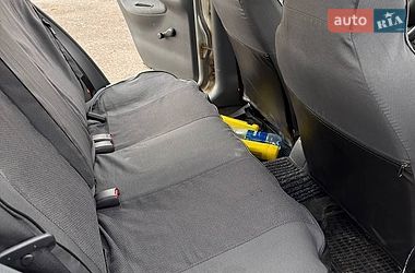 Седан Daewoo Lanos 2004 в Здолбунове