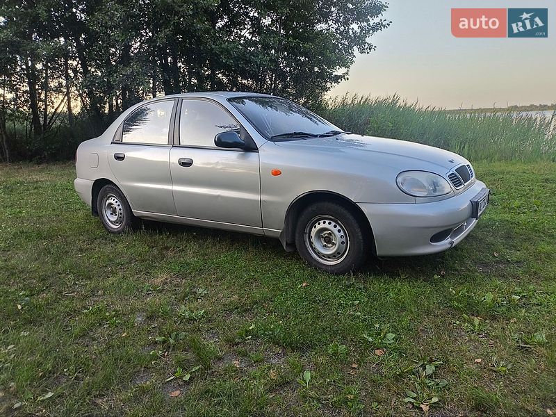 Седан Daewoo Lanos 2007 в Ратному