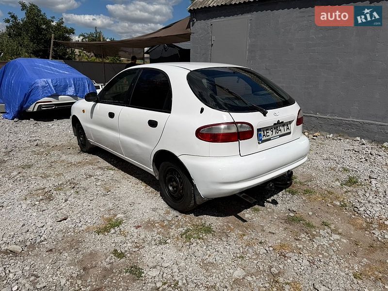 Хетчбек Daewoo Lanos 1998 в Дніпрі