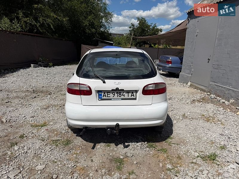 Хетчбек Daewoo Lanos 1998 в Дніпрі