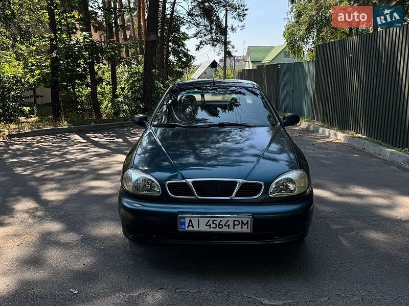 Седан Daewoo Lanos 2003 в Киеве