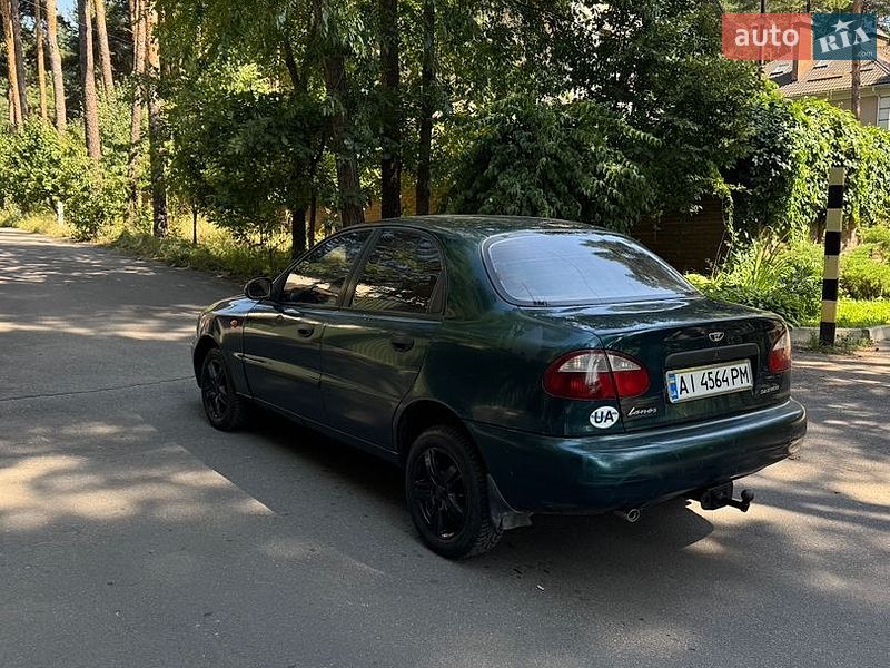 Седан Daewoo Lanos 2003 в Киеве