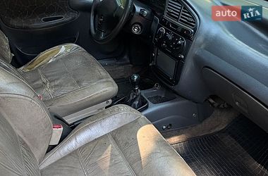 Седан Daewoo Lanos 2003 в Киеве