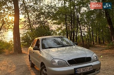 Daewoo Lanos  2003