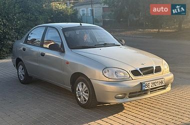 Daewoo Lanos  2004