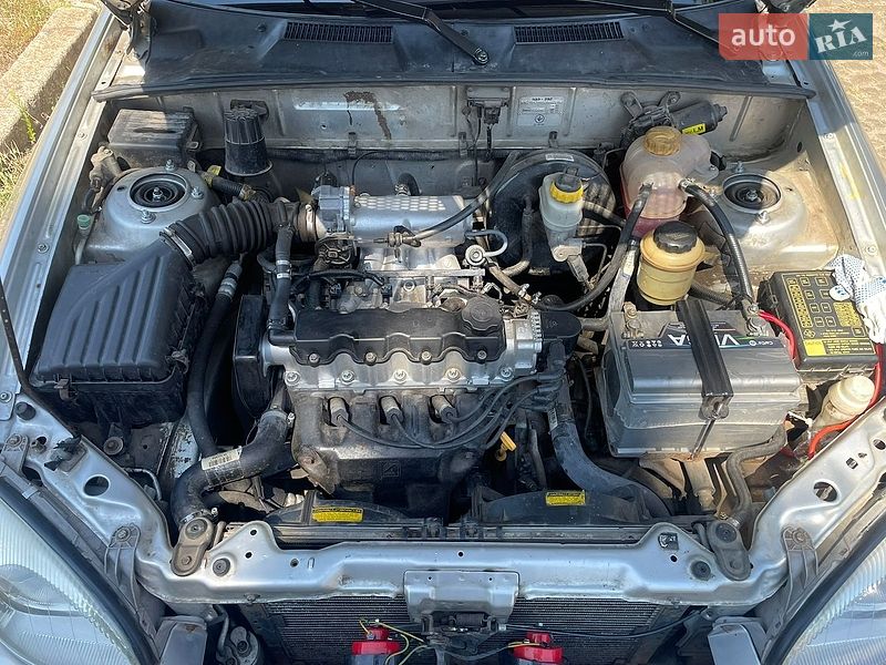 Седан Daewoo Lanos 2005 в Кропивницком