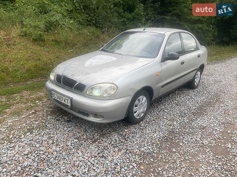 Седан Daewoo Lanos 2003 в Винниках