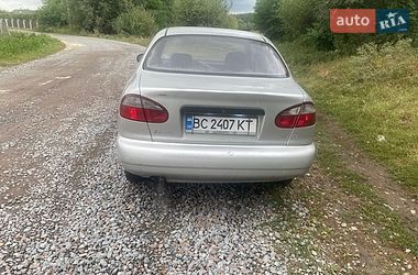 Седан Daewoo Lanos 2003 в Винниках