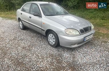 Седан Daewoo Lanos 2003 в Винниках