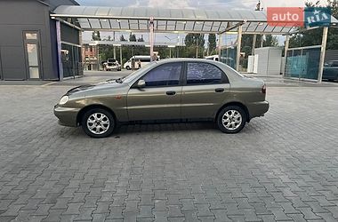 Daewoo Lanos  2003
