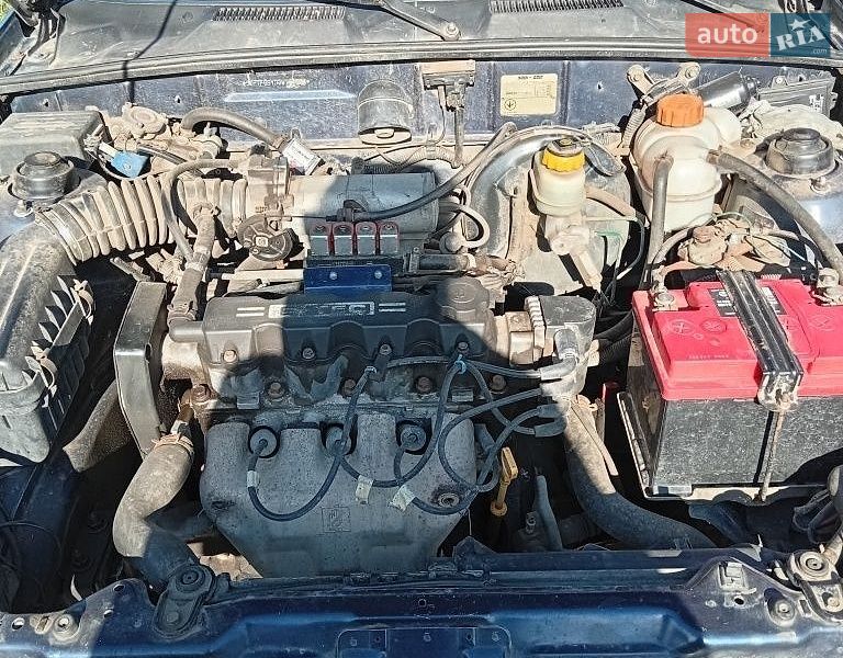 Седан Daewoo Lanos 2003 в Пятихатках