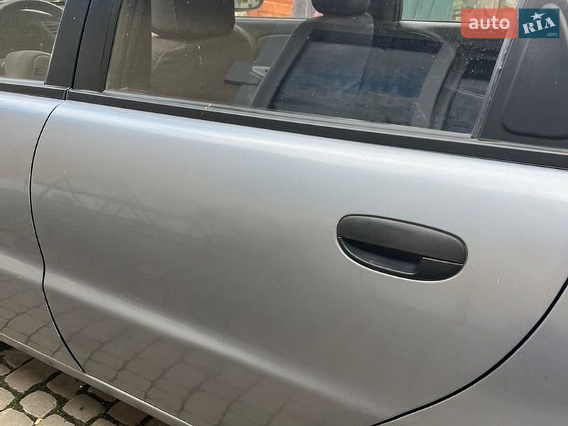 Седан Daewoo Lanos 2005 в Сатанові