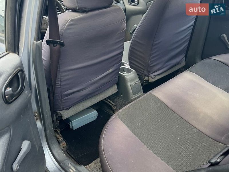Седан Daewoo Lanos 2005 в Сатанові