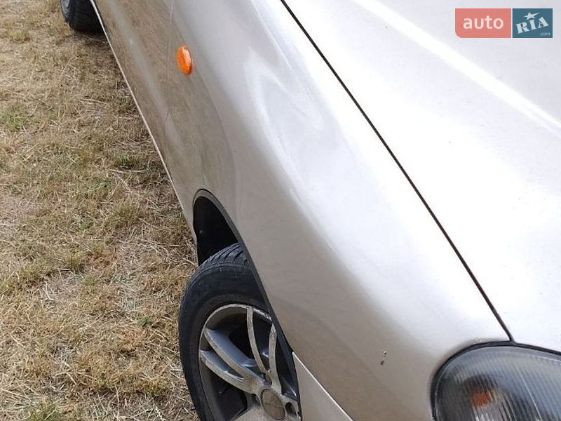 Седан Daewoo Lanos 2008 в Ровно