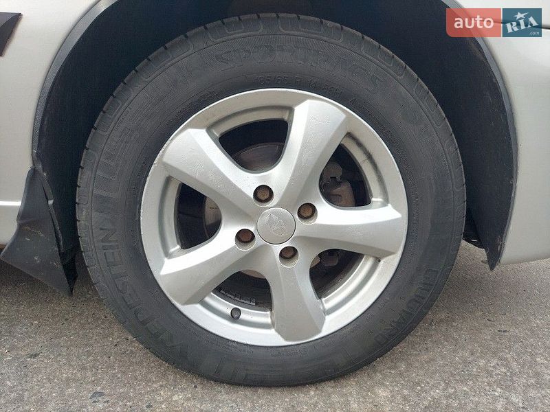 Седан Daewoo Lanos 2007 в Харькове