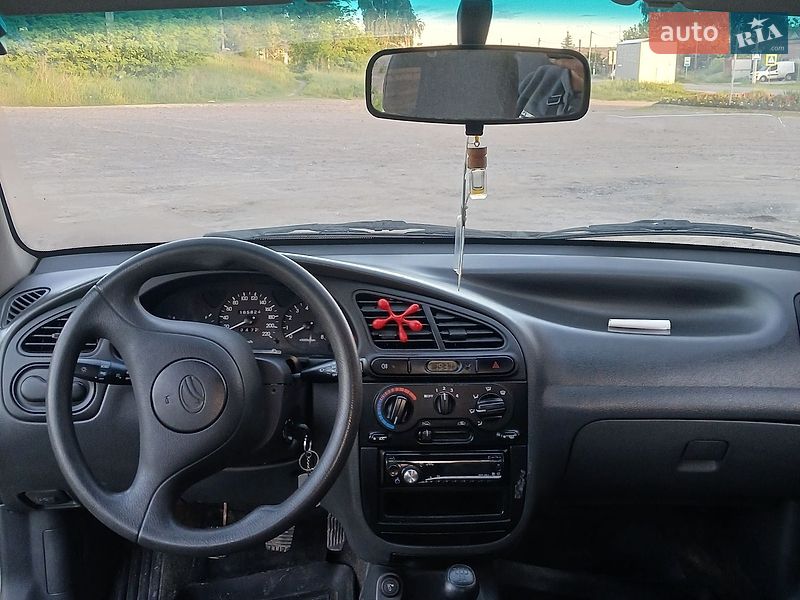 Хэтчбек Daewoo Lanos 2009 в Солоницевке