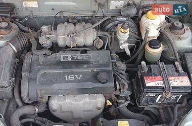 Хэтчбек Daewoo Lanos 2009 в Солоницевке