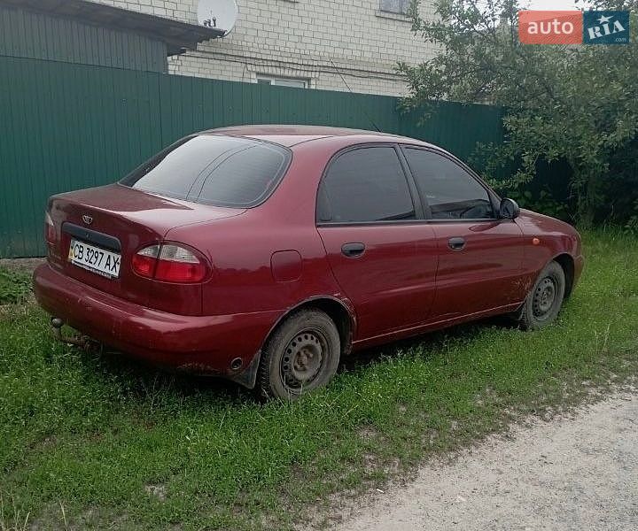 Седан Daewoo Lanos 2004 в Бобровице