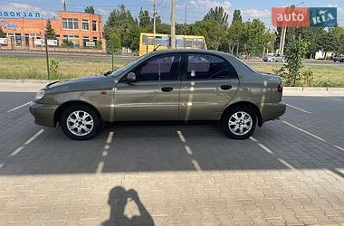 Daewoo Lanos  2003