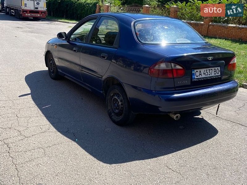 Седан Daewoo Lanos 2005 в Кривом Роге