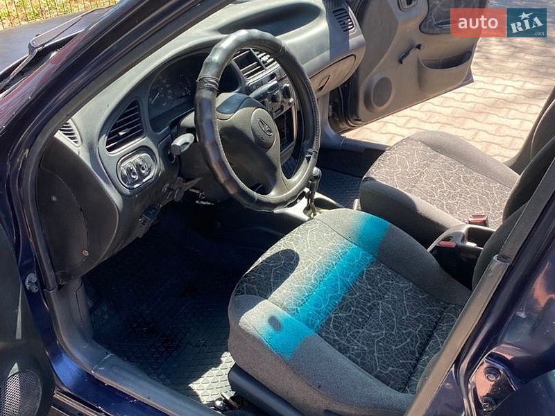 Седан Daewoo Lanos 2005 в Кривом Роге