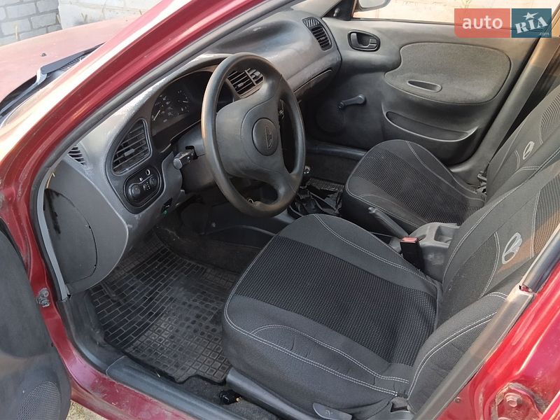 Седан Daewoo Lanos 2005 в Кременчуге