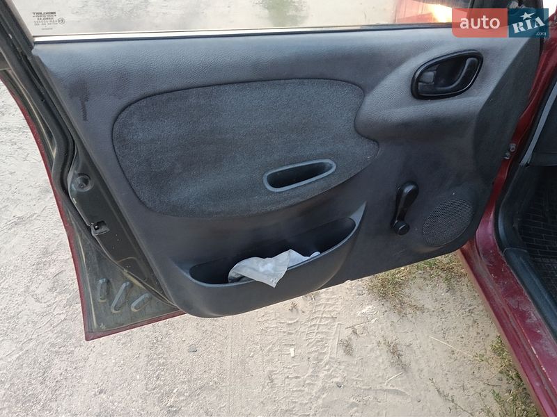 Седан Daewoo Lanos 2005 в Кременчуге