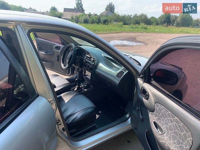 Седан Daewoo Lanos 2003 в Соснице