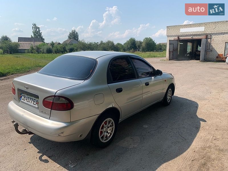 Седан Daewoo Lanos 2003 в Соснице