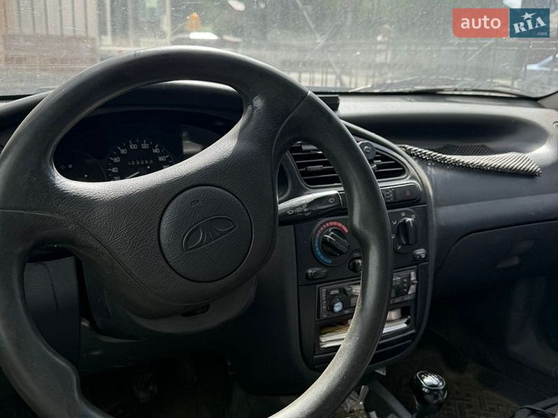Седан Daewoo Lanos 2003 в Хмельницькому фото 2 Седан Daewoo Lanos 2003 в Хмельницькому