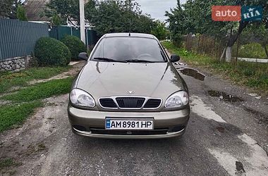 Седан Daewoo Lanos 2006 в Полонному