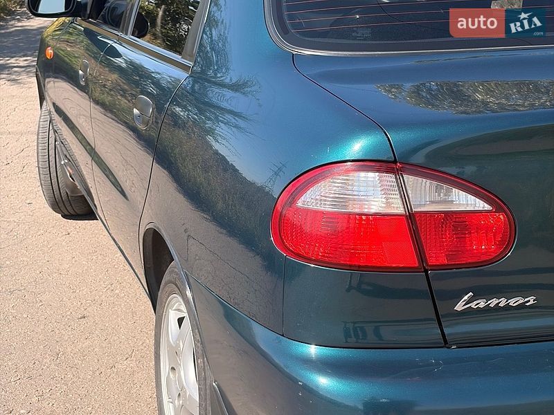 Седан Daewoo Lanos 2003 в Днепре