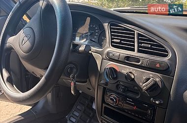 Седан Daewoo Lanos 2003 в Днепре