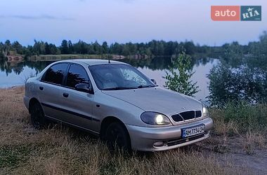 Daewoo Lanos  2004