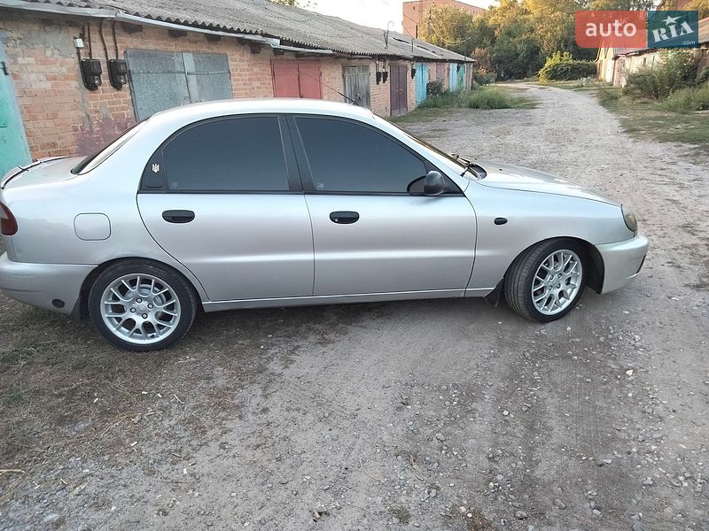Седан Daewoo Lanos 2003 в Шишаки